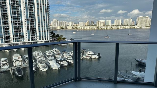 17111 Biscayne Blvd 903, North Miami Beach, FL 33160