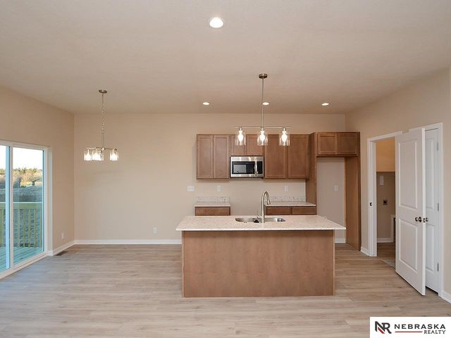 1720 Morgan Drive, Nebraska City, NE 68410