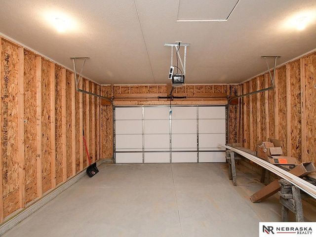 1720 Morgan Drive, Nebraska City, NE 68410