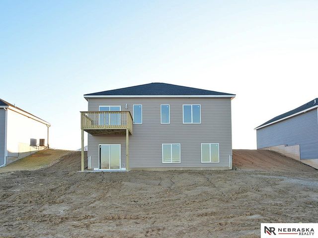1720 Morgan Drive, Nebraska City, NE 68410