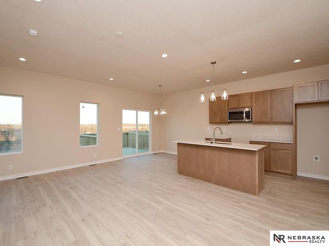 1720 Morgan Drive, Nebraska City, NE 68410