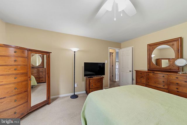 12 HILLCROFT WAY, Newtown, PA 18940