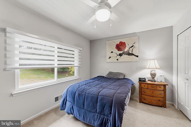 12 HILLCROFT WAY, Newtown, PA 18940