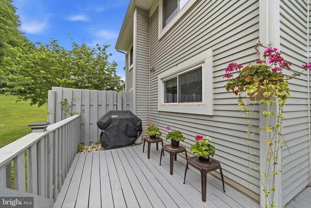12 HILLCROFT WAY, Newtown, PA 18940