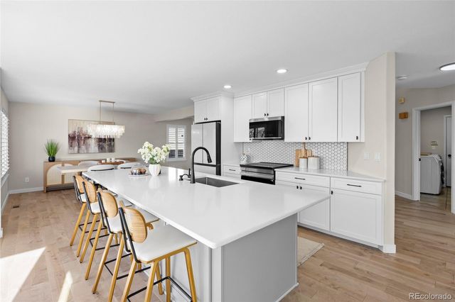 9169 Fox Fire Way, Highlands Ranch, CO 80129