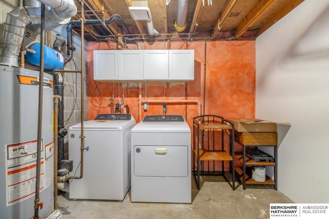 13402 S 34 Street, Bellevue, NE 68123