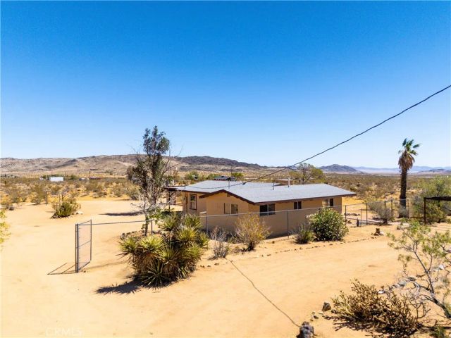56674 Cone Boulevard, Landers, CA 92285