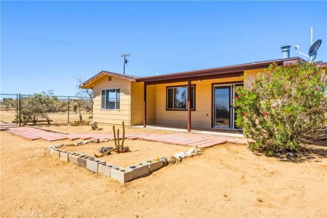 56674 Cone Boulevard, Landers, CA 92285
