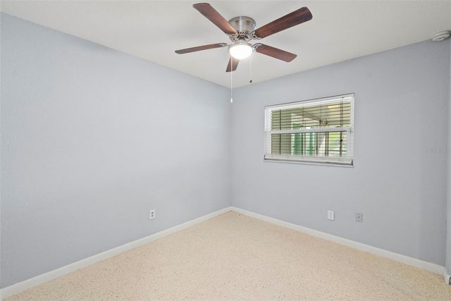 7499 OAK STREET NE, St Petersburg, FL 33702