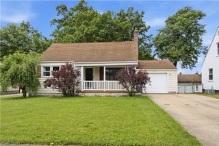 910 S Hazelwood Avenue, Youngstown, OH 44509