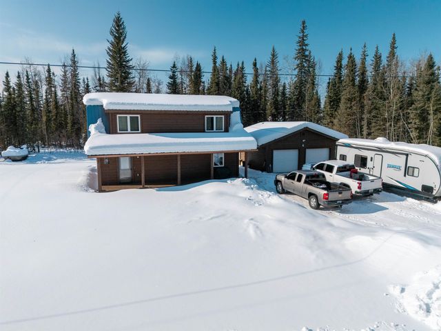 2301 GORDON ROAD, North Pole, AK 99705