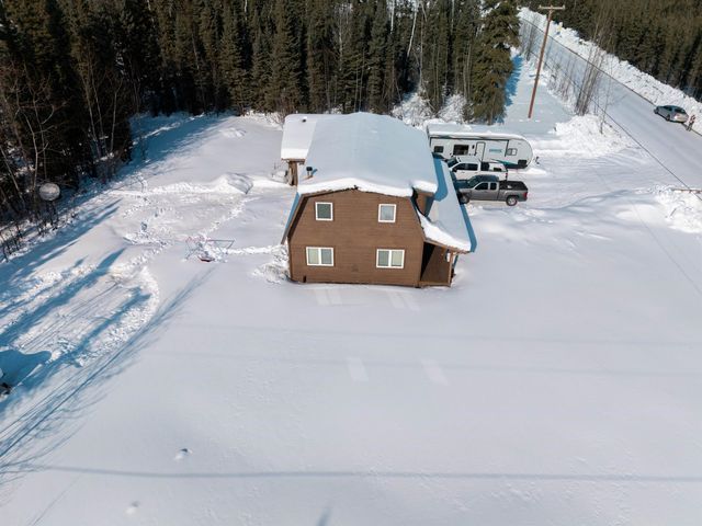 2301 GORDON ROAD, North Pole, AK 99705