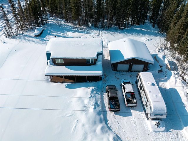 2301 GORDON ROAD, North Pole, AK 99705