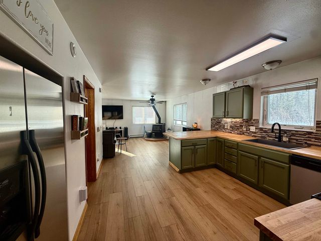 2301 GORDON ROAD, North Pole, AK 99705