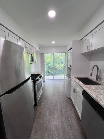 224 E Rimini Court 2A, Palatine, IL 60067