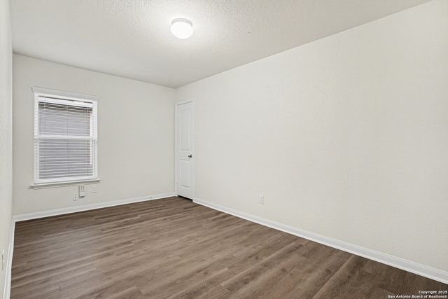 7543 Bowdre, San Antonio, TX 78252