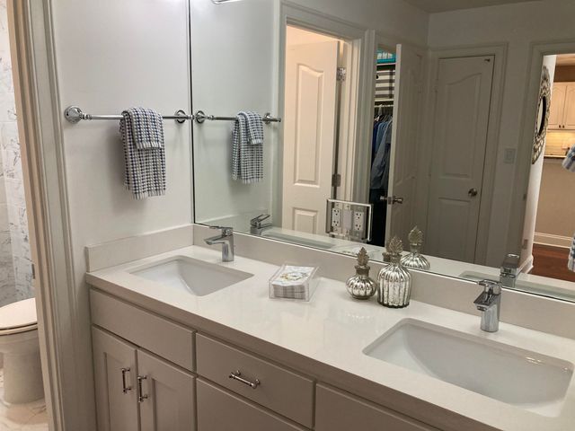 5400 Park Ave Apt 103, Memphis, TN 38119