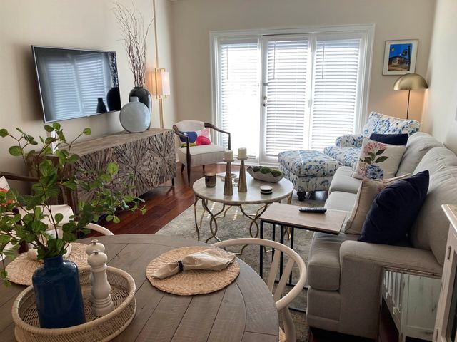 5400 Park Ave Apt 103, Memphis, TN 38119