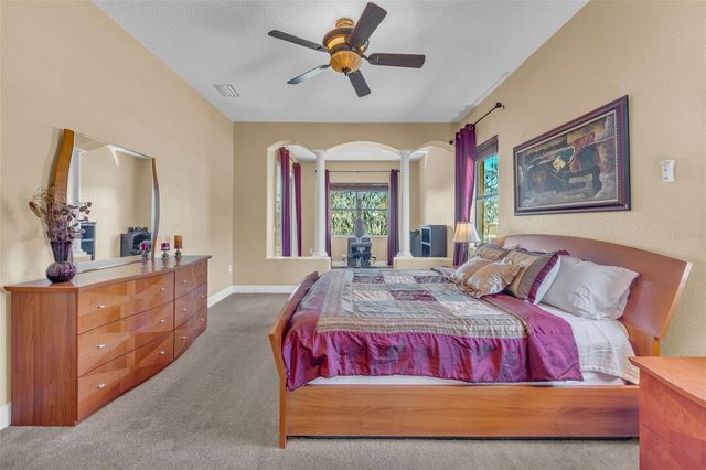 13101 SHADOW RUN BOULEVARD, Riverview, FL 33569