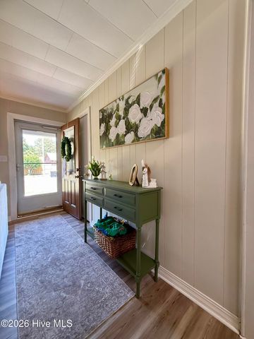 215 N Edgewood Avenue, Williamston, NC 27892