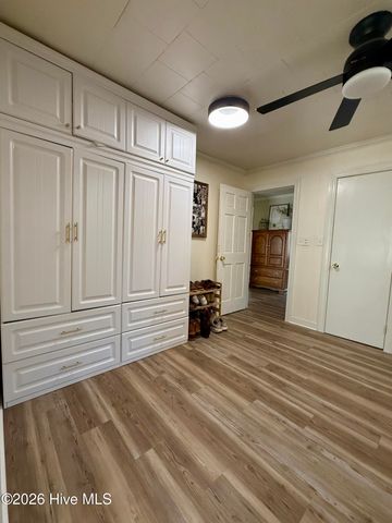 215 N Edgewood Avenue, Williamston, NC 27892