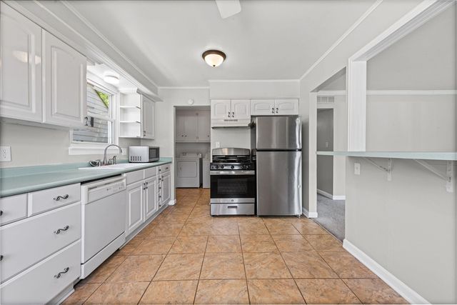 14924 Sumner, Redford, MI 48239
