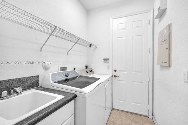 9345 Madewood Ct, West Palm Beach, FL 33411