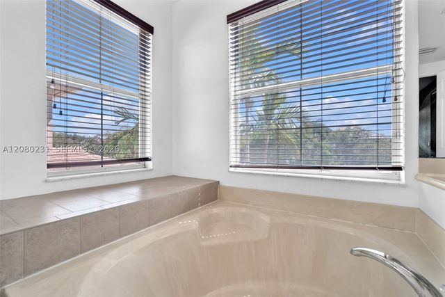 9345 Madewood Ct, West Palm Beach, FL 33411