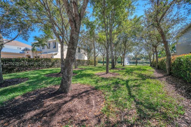 9345 Madewood Ct, West Palm Beach, FL 33411