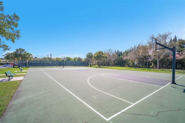 9345 Madewood Ct, West Palm Beach, FL 33411