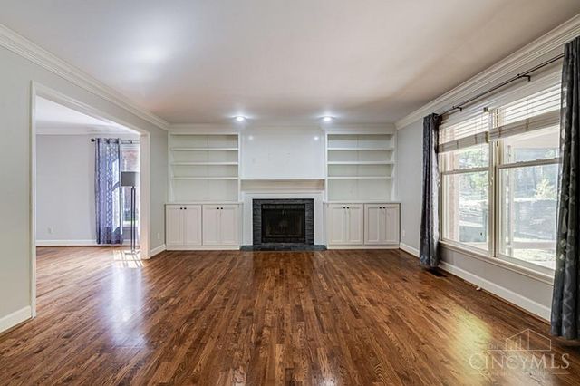 10564 Stablehand Drive, Symmes Twp, OH 45242