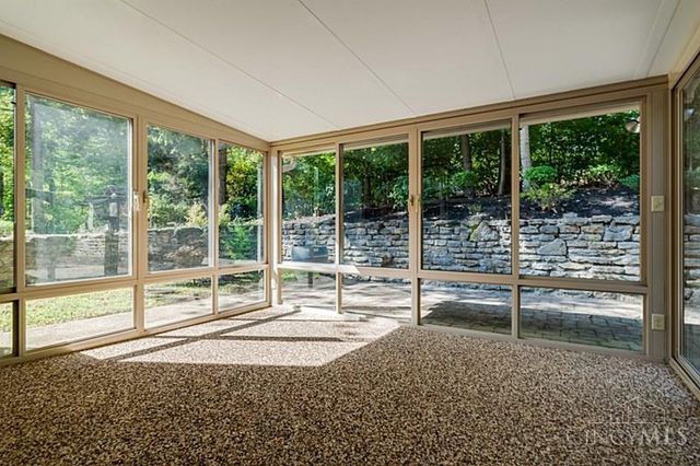 10564 Stablehand Drive, Symmes Twp, OH 45242