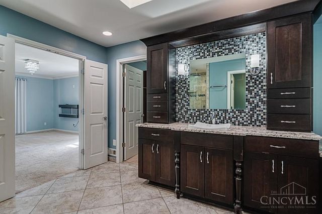 10564 Stablehand Drive, Symmes Twp, OH 45242