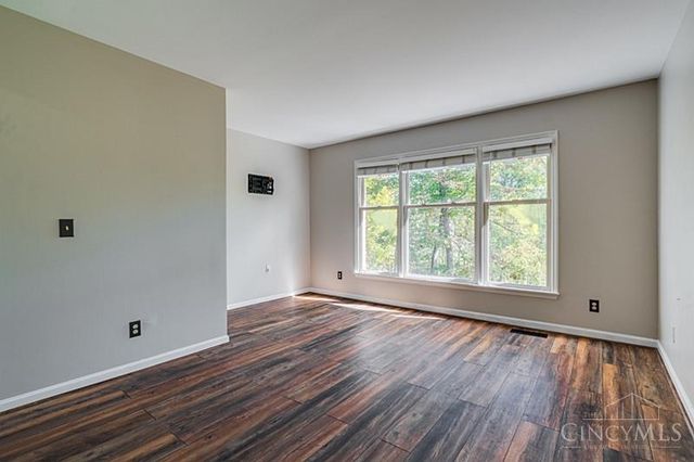 10564 Stablehand Drive, Symmes Twp, OH 45242