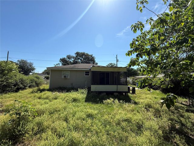 14928 PINECREST ROAD, Tampa, FL 33613
