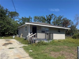14928 PINECREST ROAD, Tampa, FL 33613