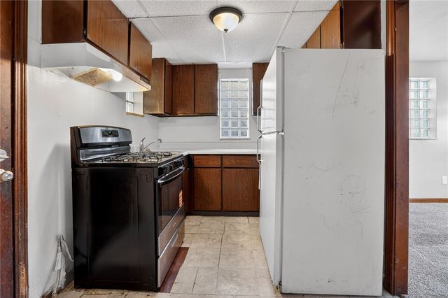 2671 Woodstock Ave, Swissvale, PA 15218