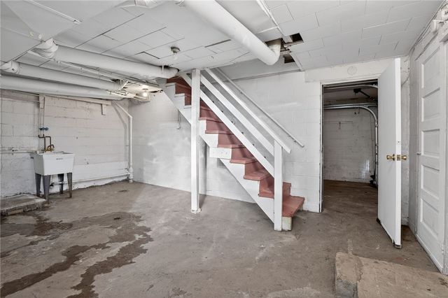 2671 Woodstock Ave, Swissvale, PA 15218