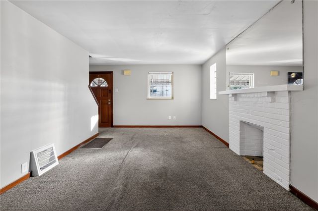 2671 Woodstock Ave, Swissvale, PA 15218