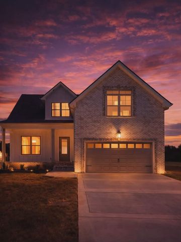 109 Aspen Pine Dr, Clarksville, TN 37043