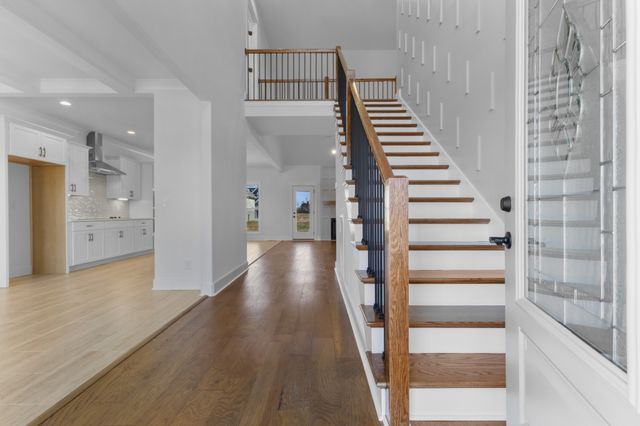 109 Aspen Pine Dr, Clarksville, TN 37043