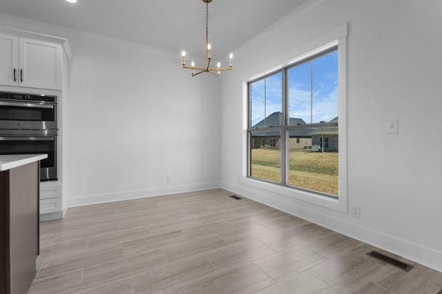 109 Aspen Pine Dr, Clarksville, TN 37043