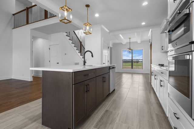 109 Aspen Pine Dr, Clarksville, TN 37043