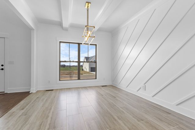 109 Aspen Pine Dr, Clarksville, TN 37043