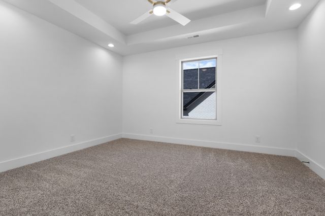 109 Aspen Pine Dr, Clarksville, TN 37043