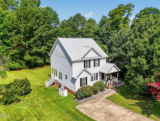 100 Trailwood Drive, Clayton, NC 27520
