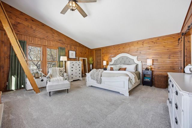 611 N Shore Drive, Detroit Lakes, MN 56501