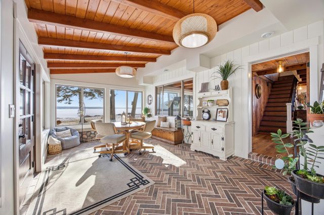 611 N Shore Drive, Detroit Lakes, MN 56501