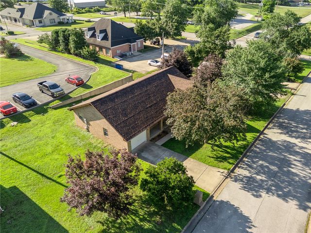 3 Rock Springs Court, Harrison, AR 72601