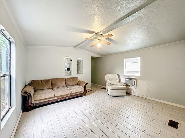 9059 SALEM ROAD, St Cloud, FL 34773